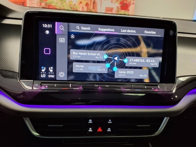 2024 Volkswagen Atlas 2.0T Peak Edition SEL