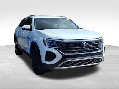 2025 Volkswagen Atlas Cross Sport 2.0T SE w/Technology