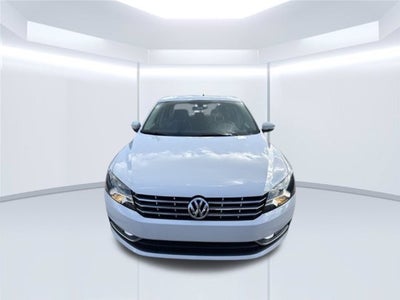 2015 Volkswagen Passat SEL Premium