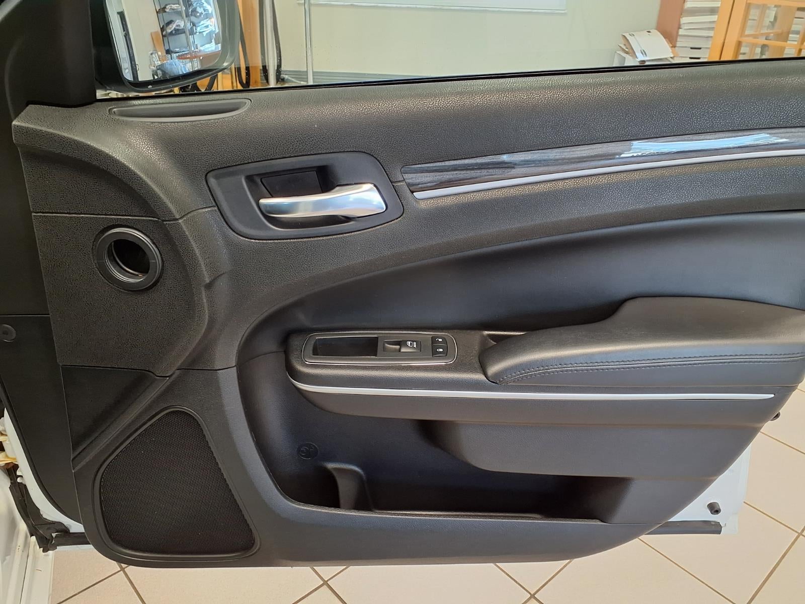 2022 Chrysler 300 Touring