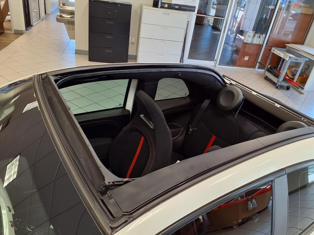 2013 FIAT 500c Abarth