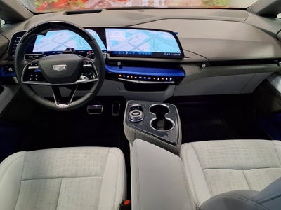 2026 Cadillac OPTIQ Premium Luxury