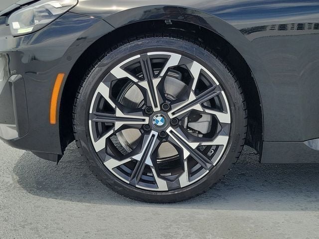 2025 BMW 2 Series 230i