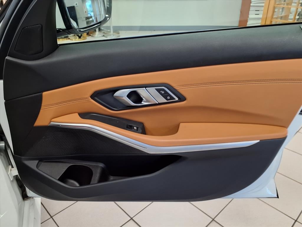 2021 BMW 3 Series 330i