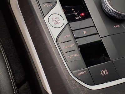 2024 BMW 3 Series 330i