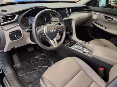 2023 INFINITI QX50 LUXE