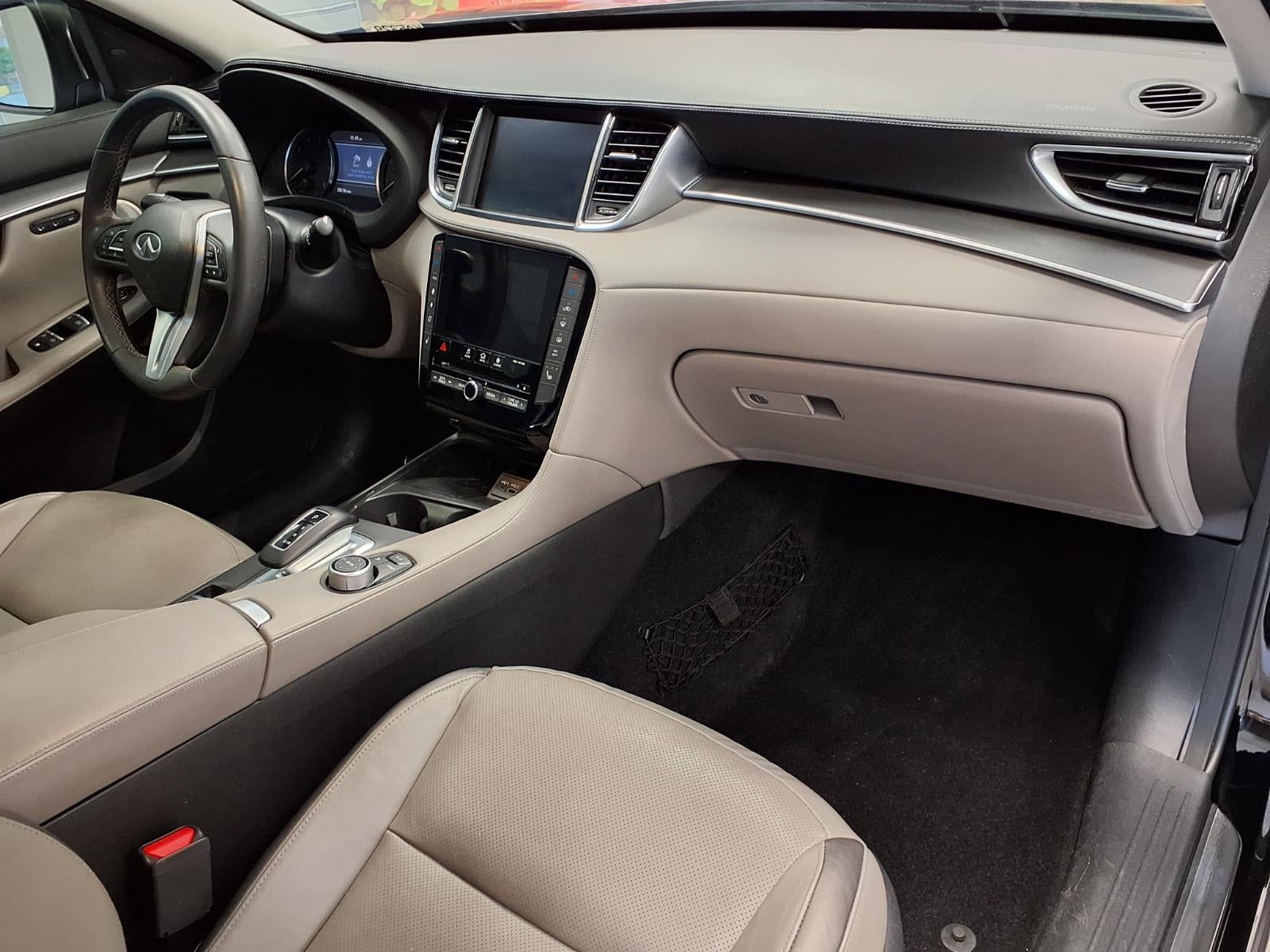 2023 INFINITI QX50 LUXE