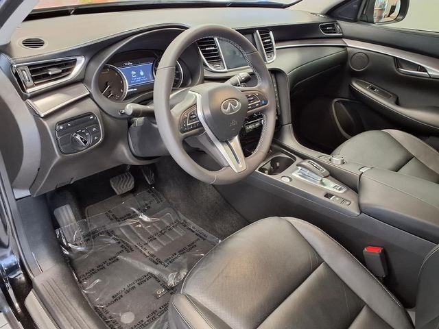 2023 INFINITI QX50 LUXE