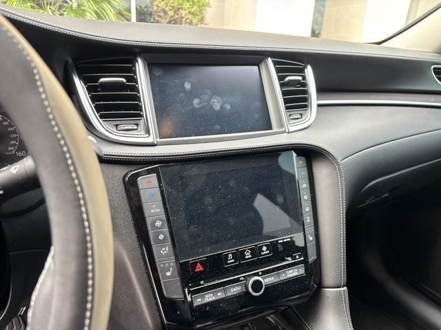 2023 INFINITI QX50 LUXE