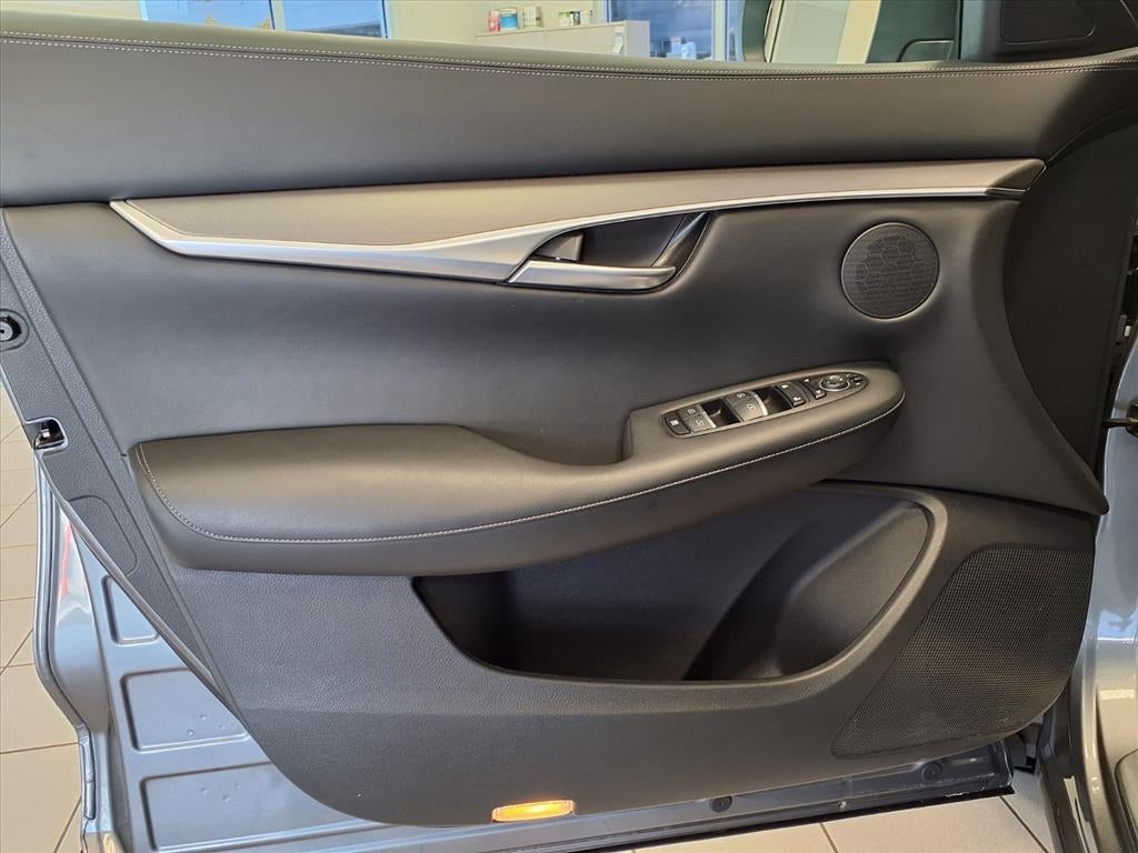 2022 INFINITI QX50 LUXE