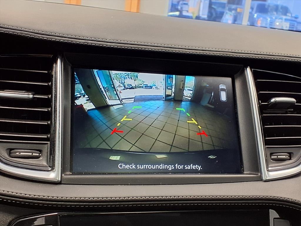 2022 INFINITI QX50 LUXE