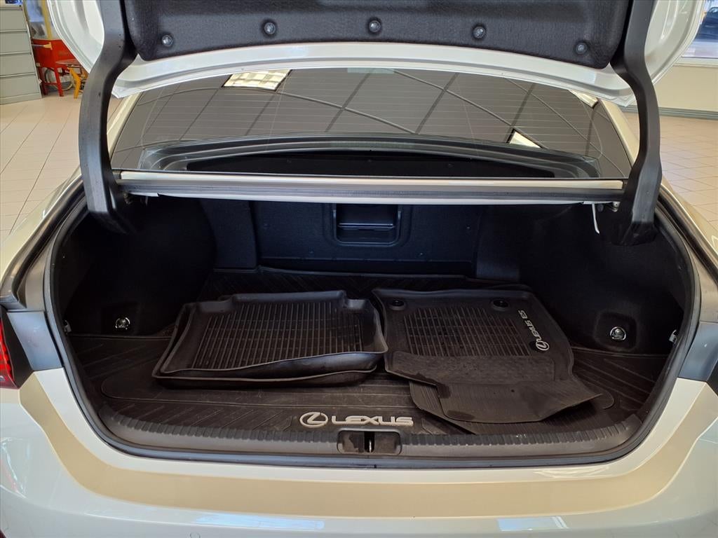 2024 Lexus ES 300h 300h Ultra Luxury