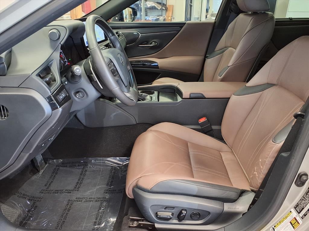 2024 Lexus ES 300h 300h Ultra Luxury