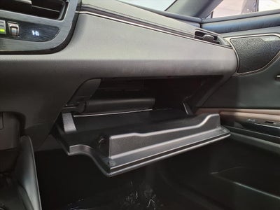 2024 Lexus ES 300h 300h Ultra Luxury