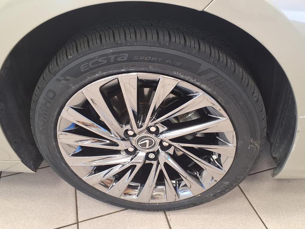 2024 Lexus ES 300h 300h Ultra Luxury