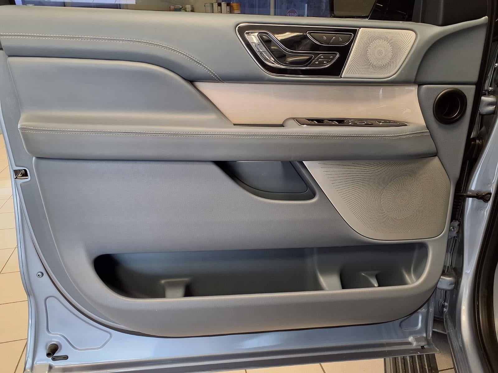 2023 Lincoln Navigator L L Black Label