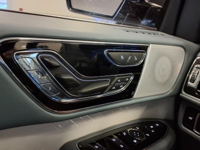 2023 Lincoln Navigator L L Black Label