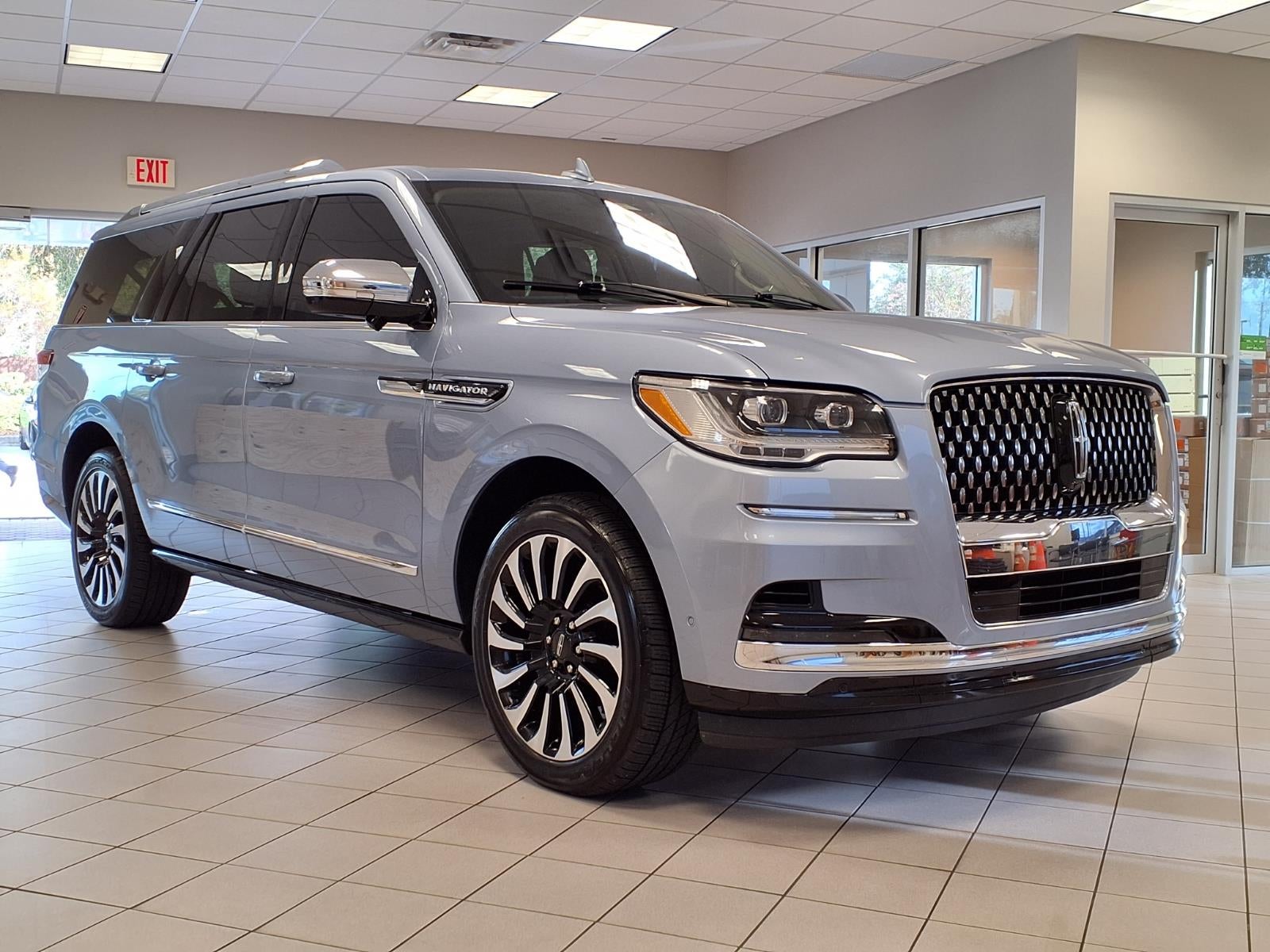 2023 Lincoln Navigator L L Black Label
