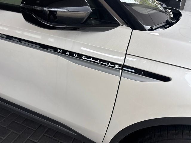 2025 Lincoln Nautilus Premiere