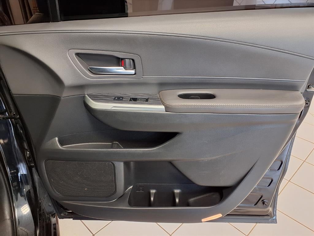 2022 Toyota Sienna Woodland Edition