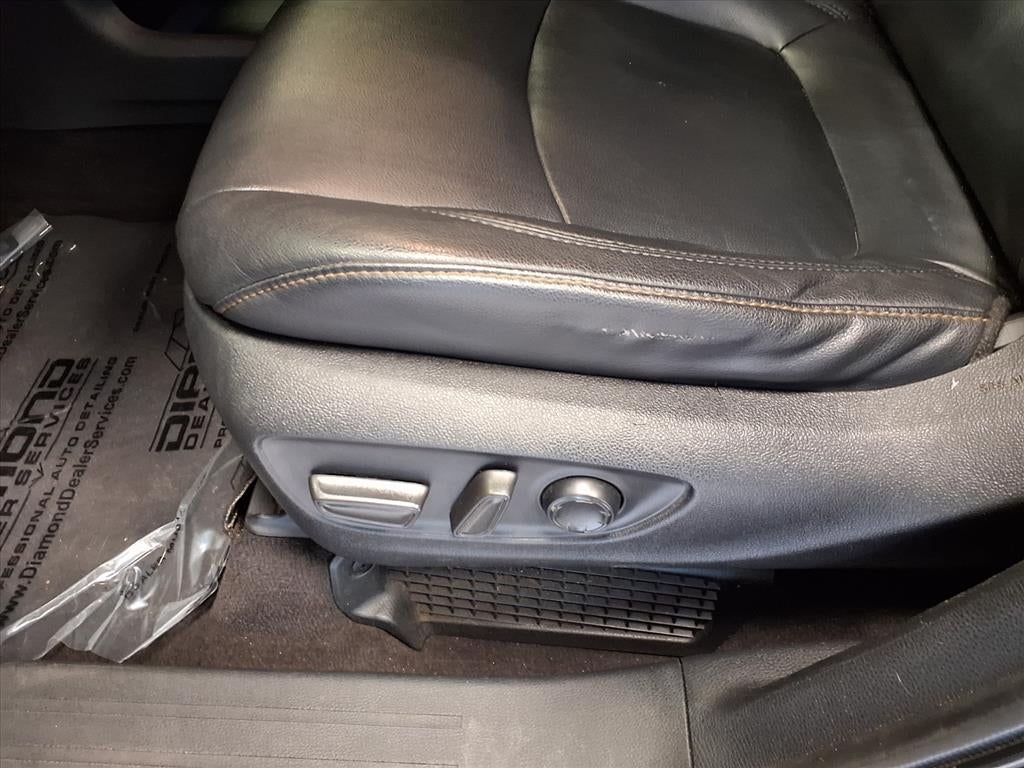 2022 Toyota Sienna Woodland Edition