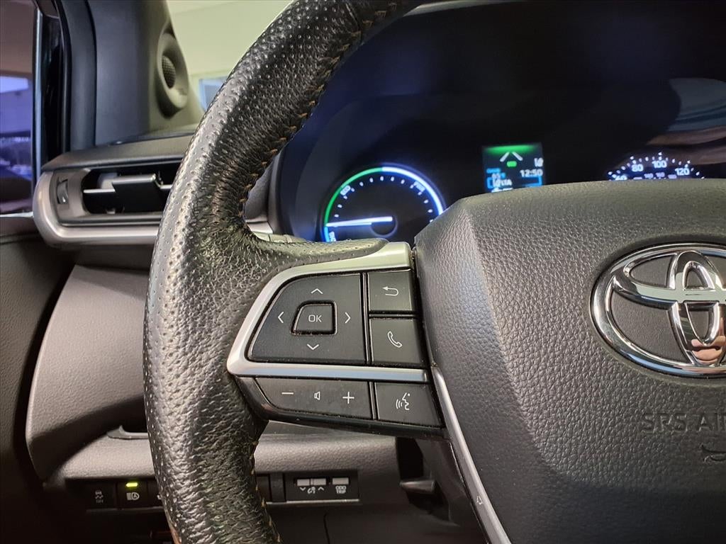 2022 Toyota Sienna Woodland Edition