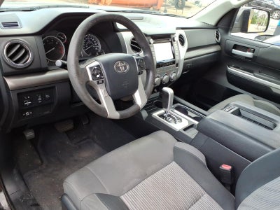 2014 Toyota Tundra SR5
