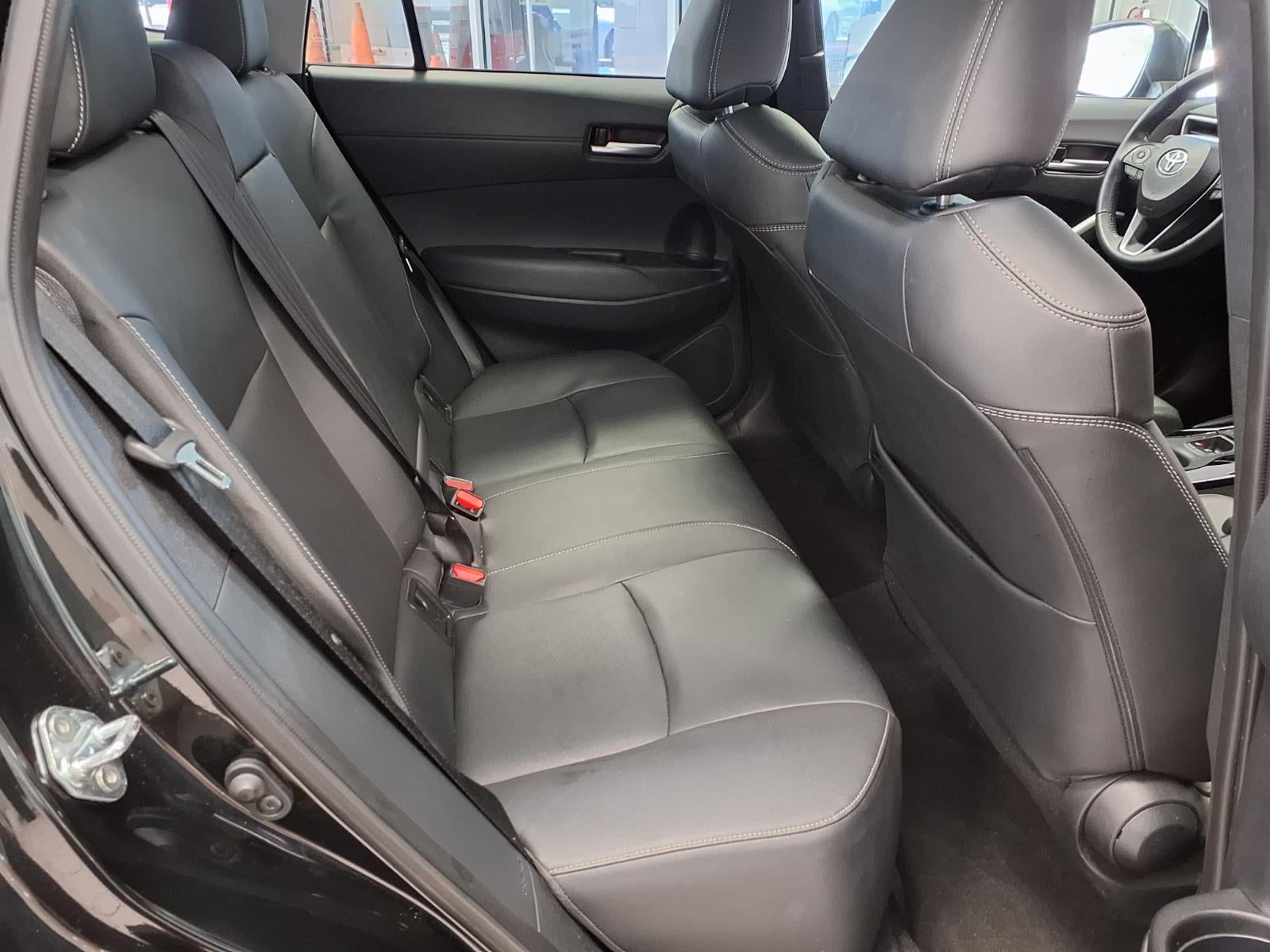 2025 Toyota Corolla Cross XLE