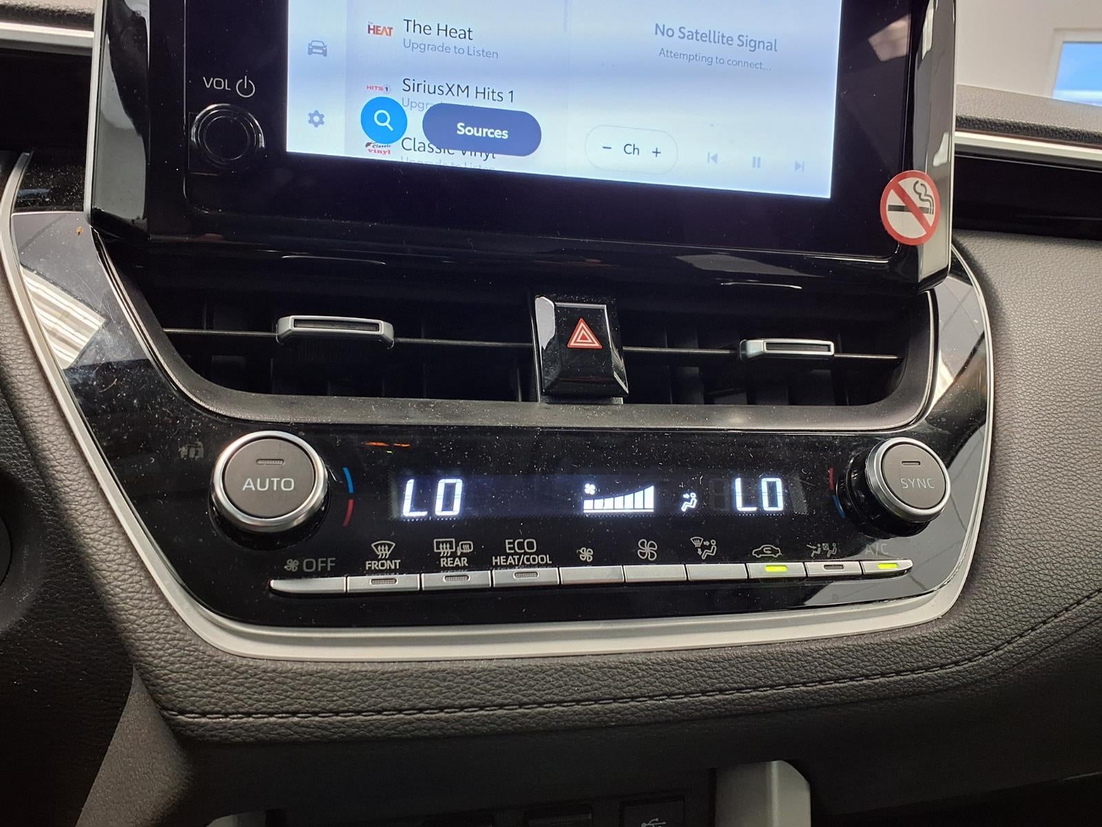 2025 Toyota Corolla Cross XLE