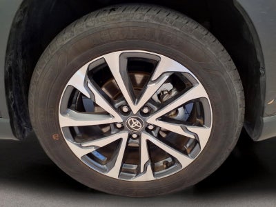 2025 Toyota Corolla Cross XLE