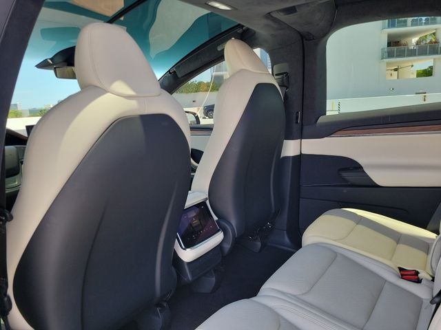 2023 Tesla Model X Base