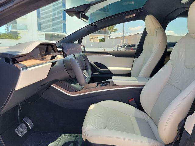 2023 Tesla Model X Base