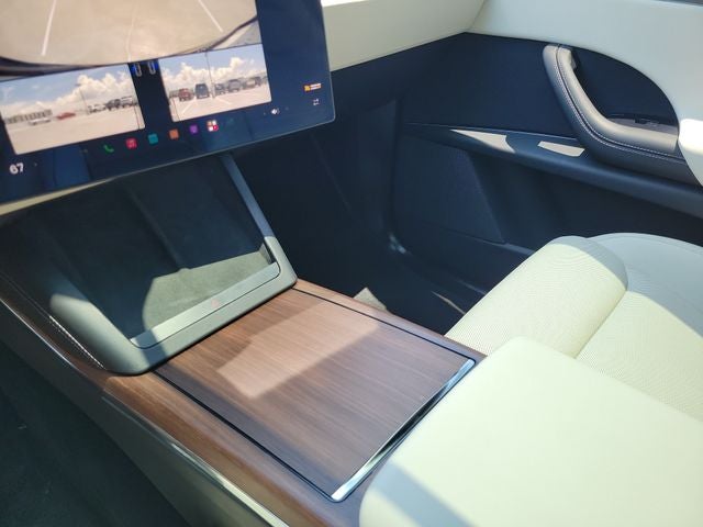 2023 Tesla Model X Base