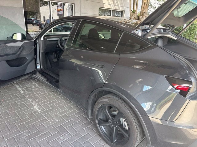2026 Tesla Model Y Premium