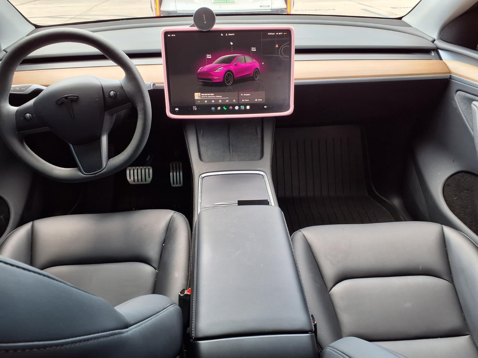 2025 Tesla Model Y Performance