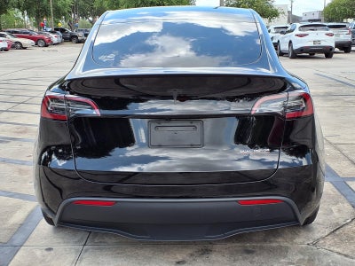 2025 Tesla Model Y Performance