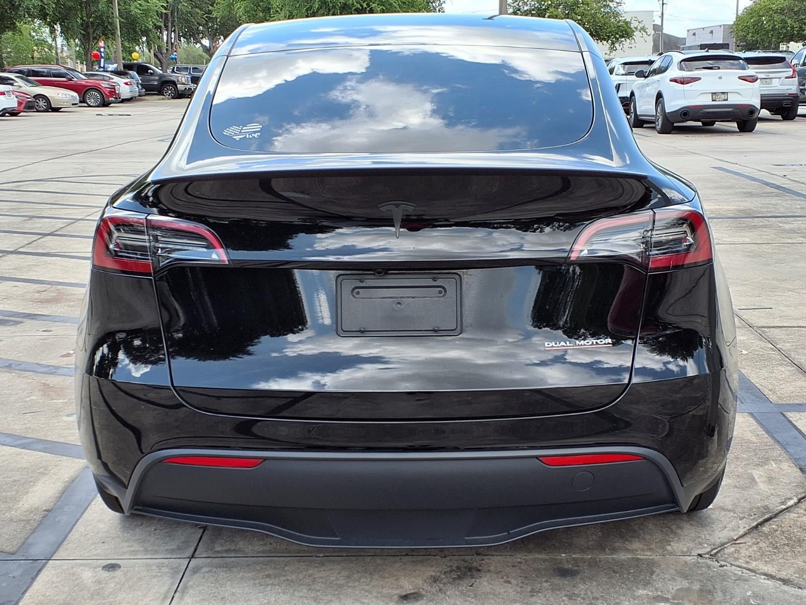 2025 Tesla Model Y Performance