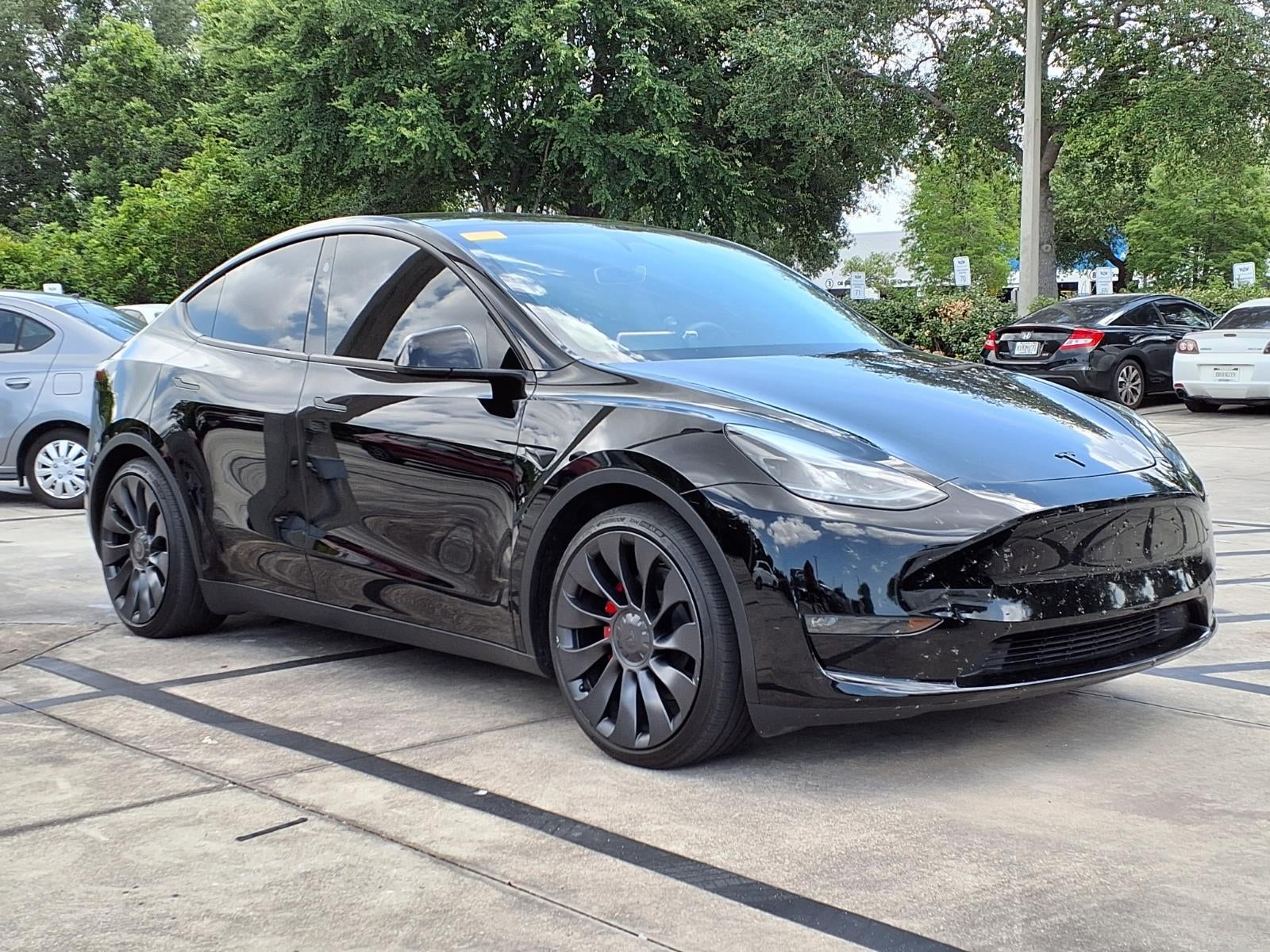 2025 Tesla Model Y Performance