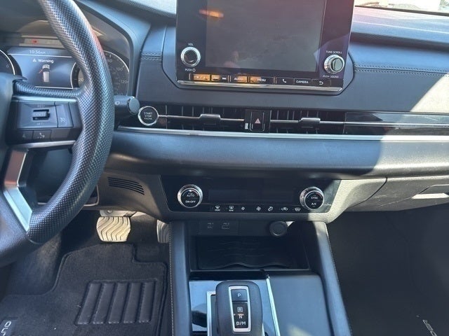 2022 Mitsubishi Outlander ES