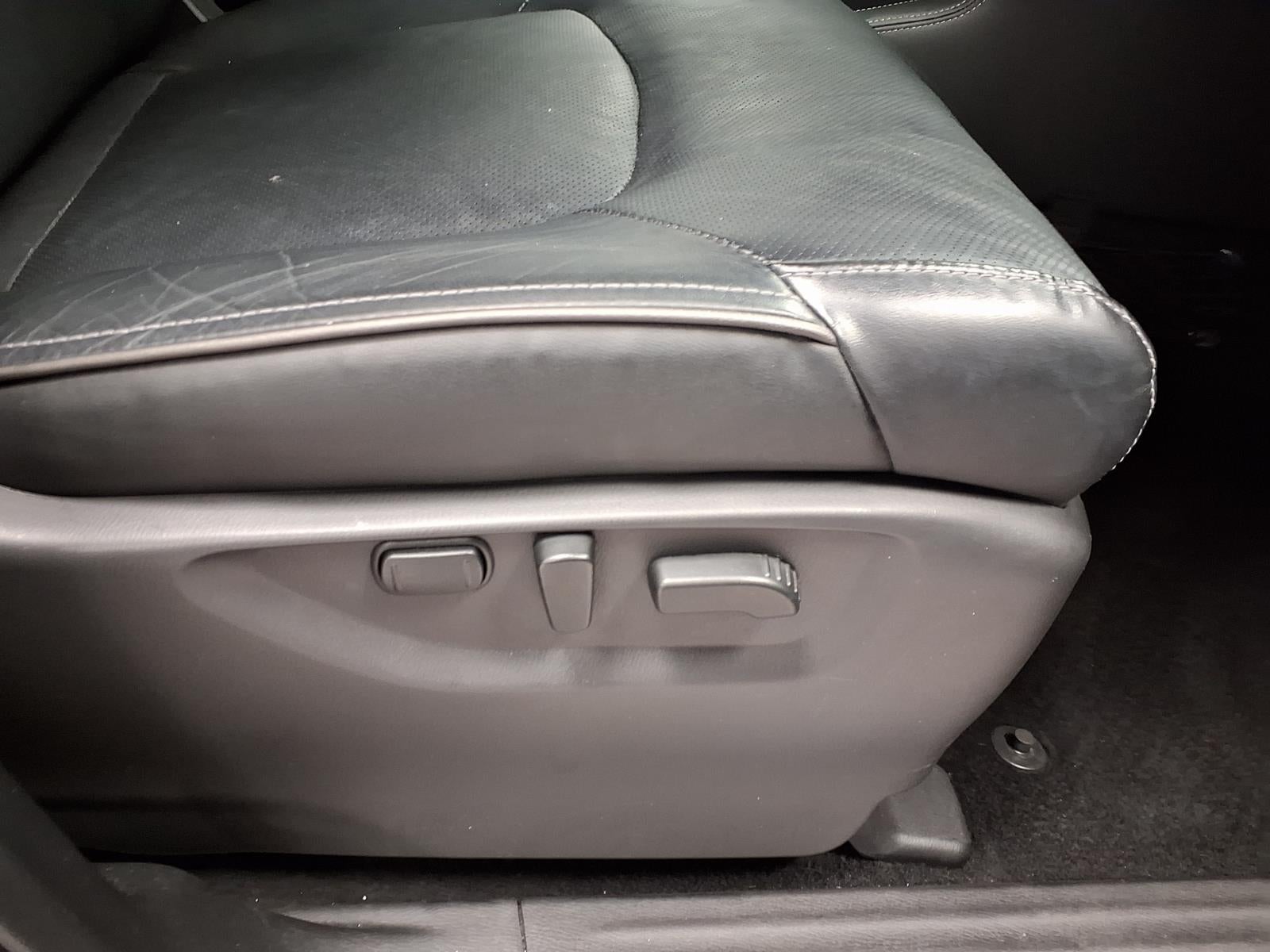 2023 INFINITI QX80 LUXE