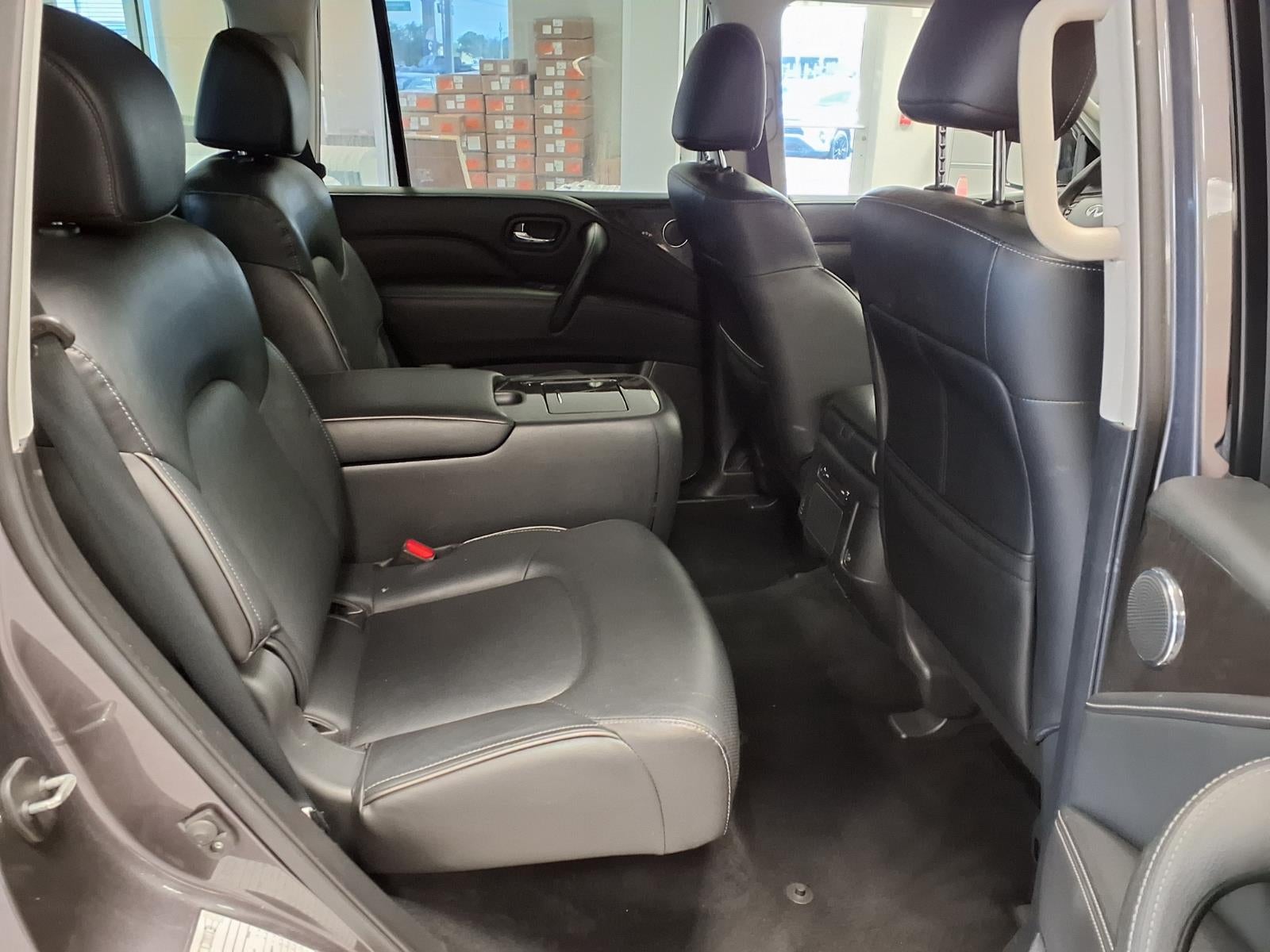 2023 INFINITI QX80 LUXE