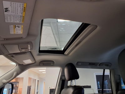 2023 INFINITI QX80 LUXE