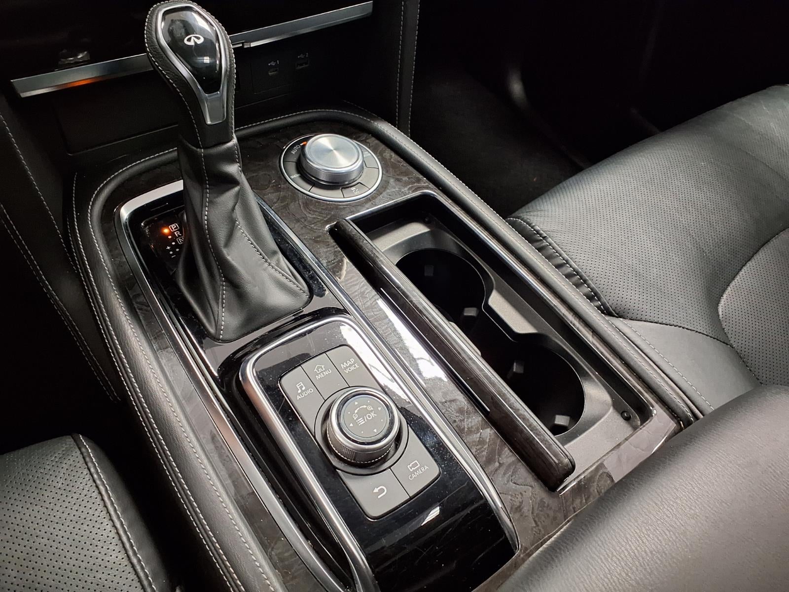 2023 INFINITI QX80 LUXE