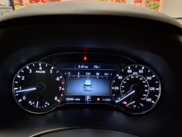 2023 INFINITI QX80 LUXE