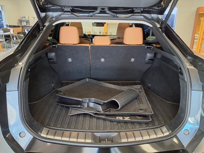 2024 Lexus RZ 450e 450e Luxury