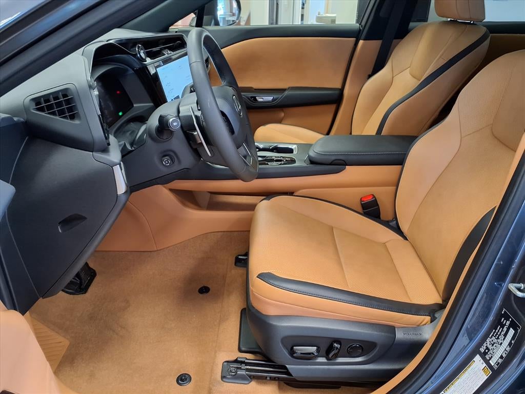 2024 Lexus RZ 450e 450e Luxury