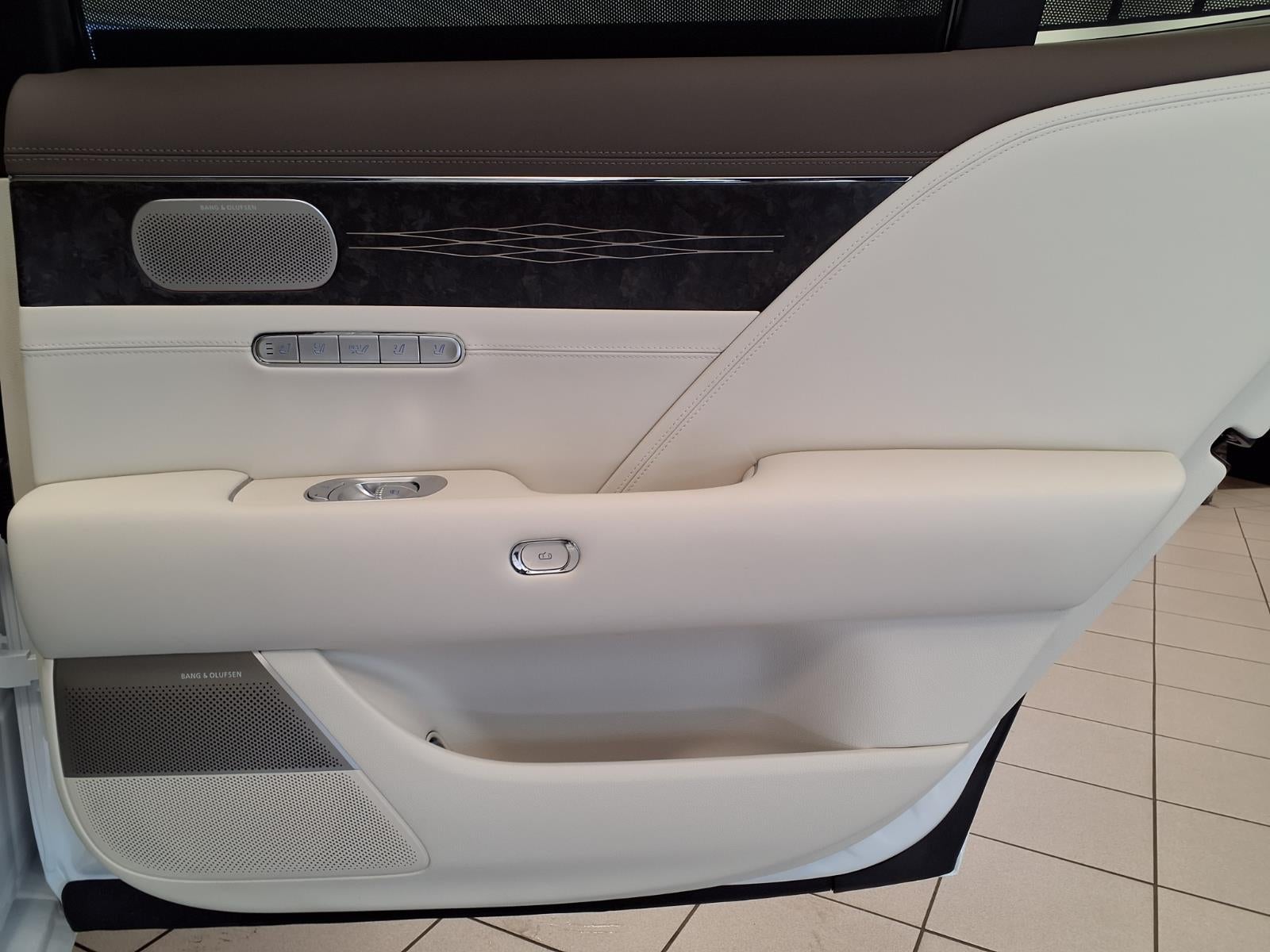 2026 Genesis G90 3.5T e-SC