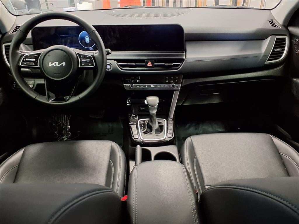 2025 Kia Seltos EX