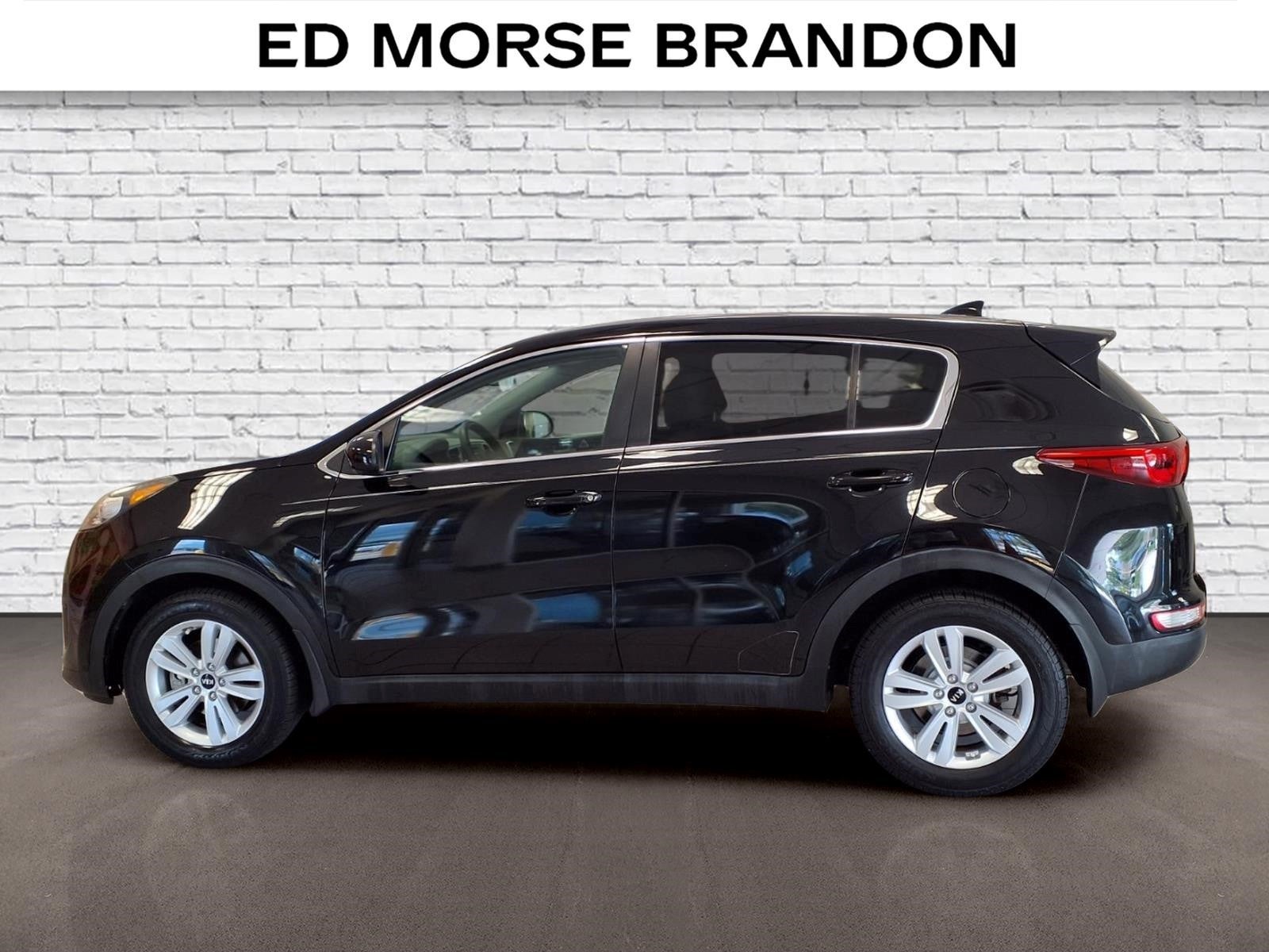 Used 2018 Kia Sportage LX with VIN KNDPM3AC1J7439648 for sale in Brandon, FL