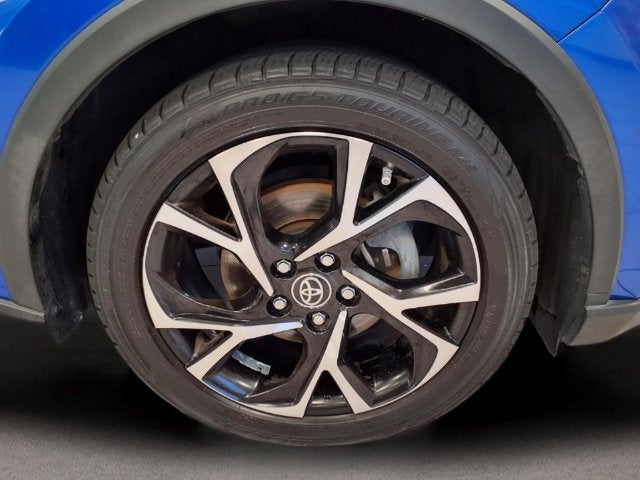 2020 Toyota C-HR XLE